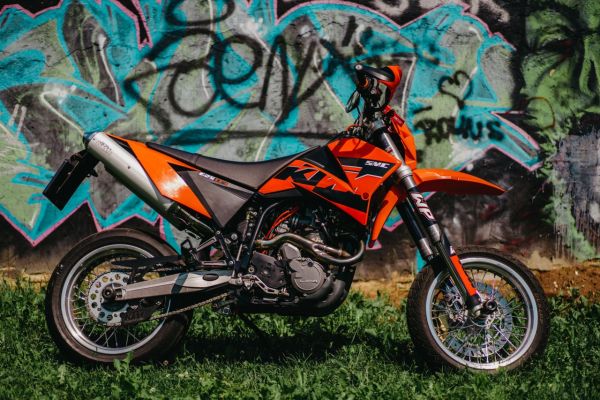 Guide complet pour choisir le kit déco moto idéal