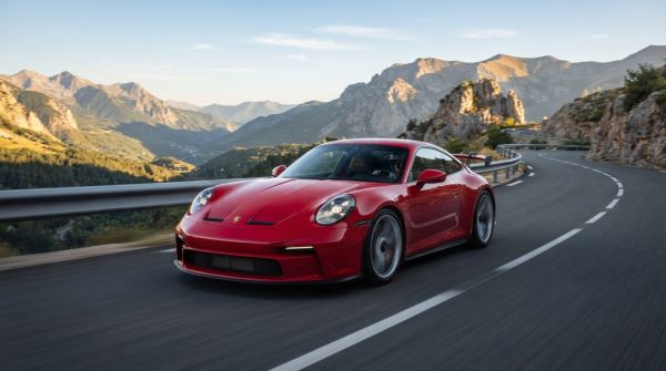 Investir dans une Porsche : une stratégie rentable ?