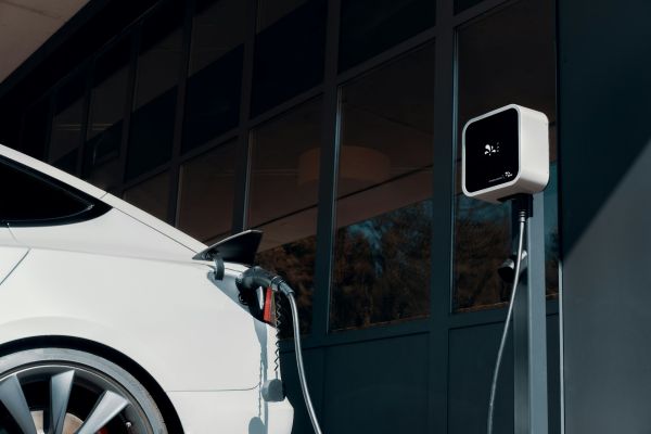 Top 5 bornes de recharge électrique pour voitures en 2023