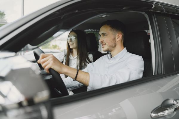 Top raisons de mettre fin à votre assurance auto malus